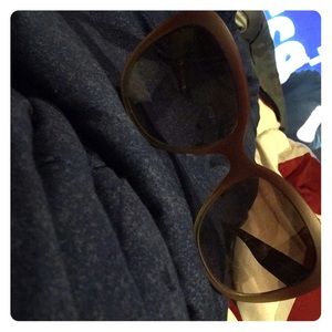 Women’s Burberry sunglasses